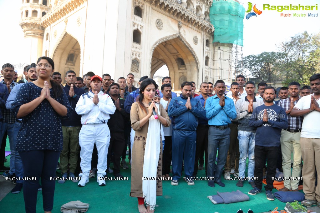 Largest Yoga Session at Charminar by Mansi Gulati