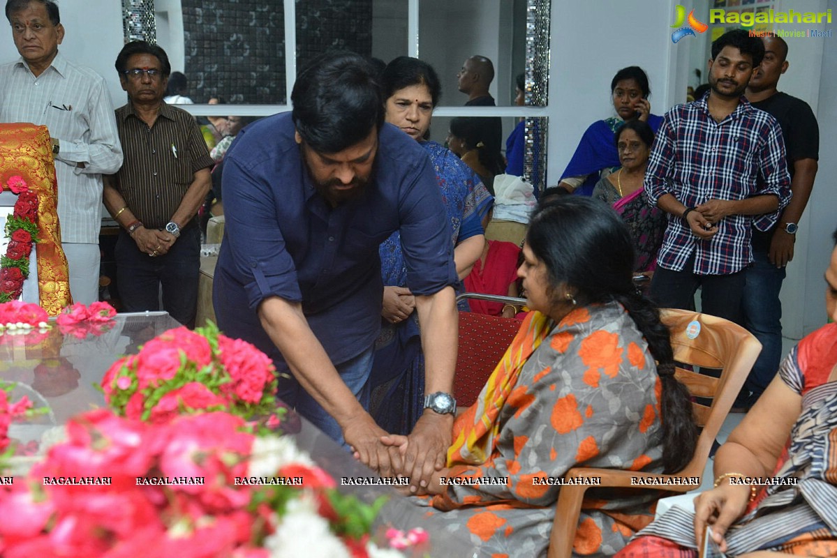 Celebrities Pay Homage To Kodi Ramakrishna