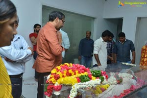 Celebrities Pay Homage To Kodi Ramakrishna