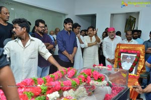 Celebrities Pay Homage To Kodi Ramakrishna