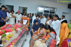 Celebrities Pay Homage To Kodi Ramakrishna