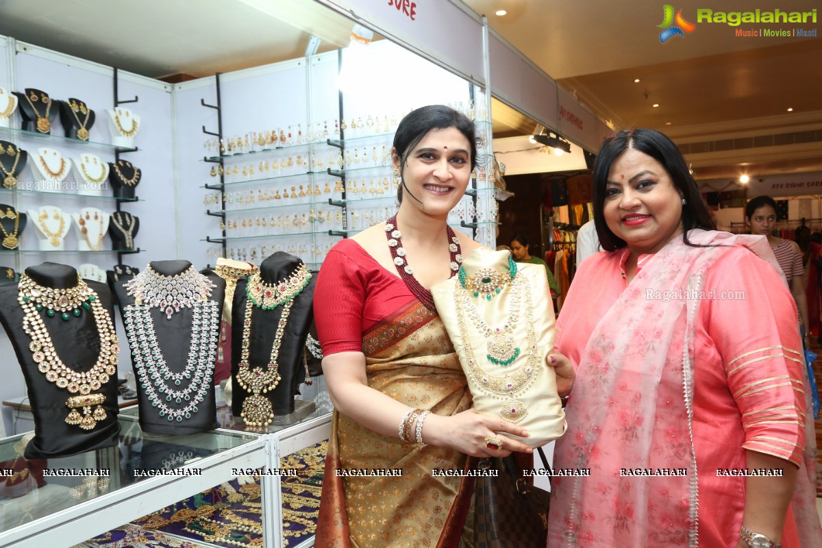 Akriti Elite Exhibition and Sale Begins at Taj Deccan 