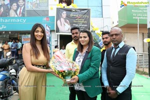 Priya Vadlamani Inaugurates BeYou Salon at Puppalaguda