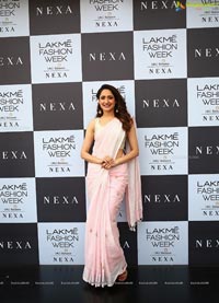 Celebs in Label Sailesh Singhania at LFW