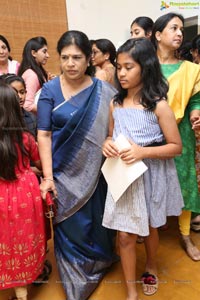 A Children’s Ikebana Exhibition