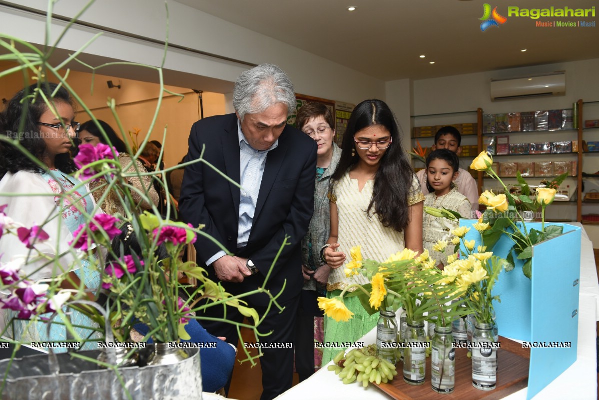 A Children’s Ikebana Exhibition @ Saptaparni