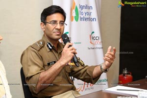 Celeb Super Cop Amit Lodha Talks at YFLO Meet