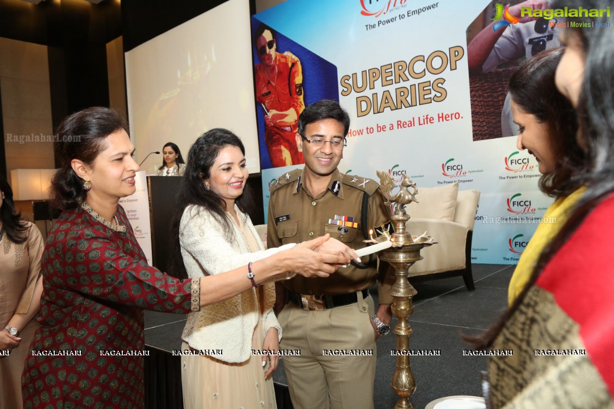 IPS Officer Amit Lodha Talks About 'How to be a Real Life Hero' at YFLO Meet at Hotel Park Hyatt