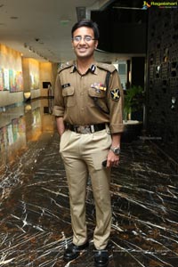 Celeb Super Cop Amit Lodha Talks at YFLO Meet