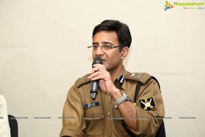 Celeb Super Cop Amit Lodha Talks at YFLO Meet