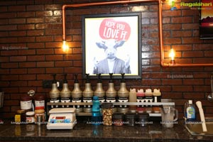 Frozen Bottle Opens Its New Outlet in Banjara Hills