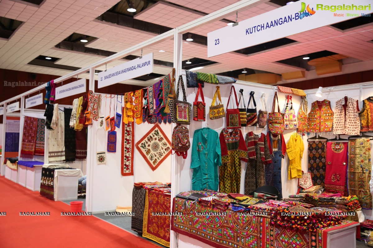 Garvi Gurjari - National Buyer Seller Meet 2019 on Handloom & Handicrafts Opened