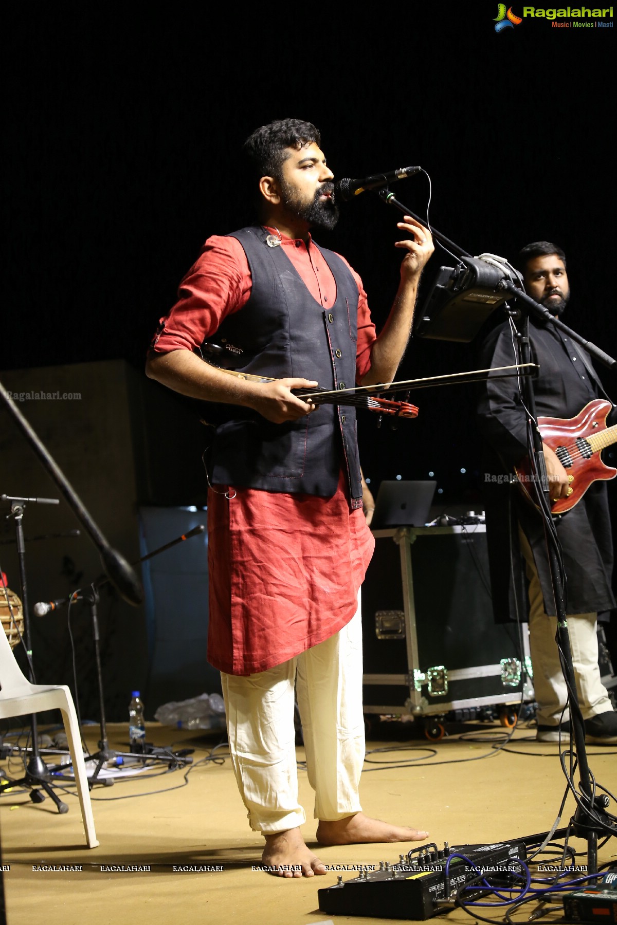 Gudi Sambaralu - Karthik Iyer of Indosoul Performs at Sri Virbhadra Swami Temple