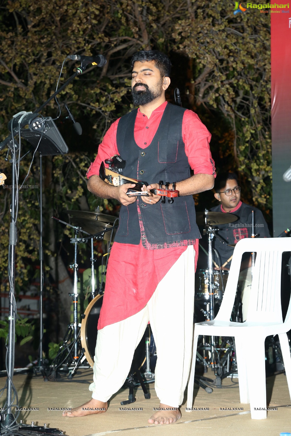 Gudi Sambaralu - Karthik Iyer of Indosoul Performs at Sri Virbhadra Swami Temple