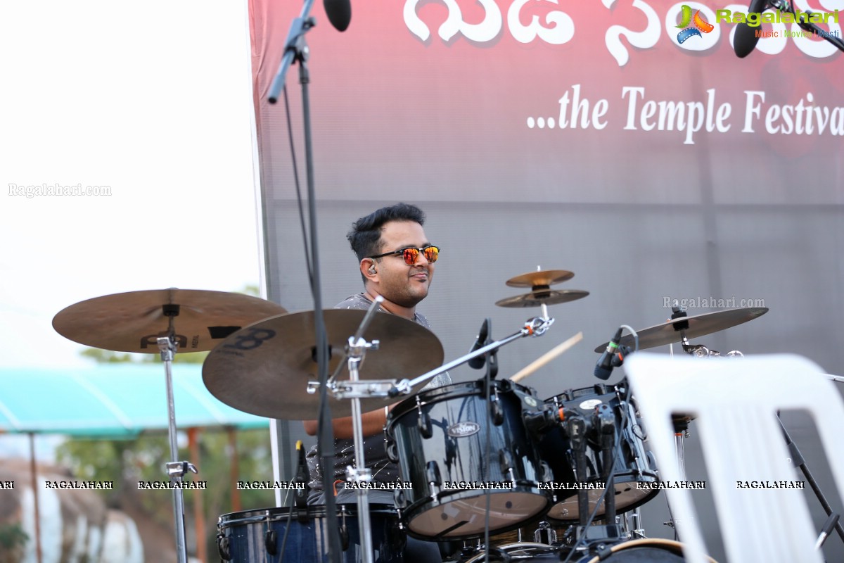 Gudi Sambaralu - Karthik Iyer of Indosoul Performs at Sri Virbhadra Swami Temple