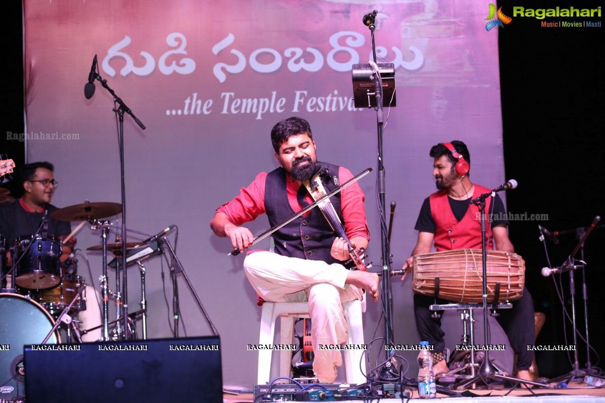 Gudi Sambaralu - Karthik Iyer of Indosoul Performs at Sri Virbhadra Swami Temple