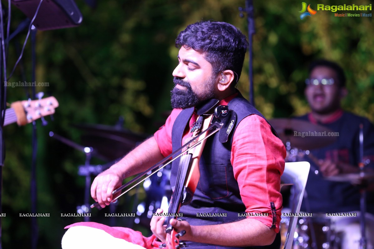 Gudi Sambaralu - Karthik Iyer of Indosoul Performs at Sri Virbhadra Swami Temple