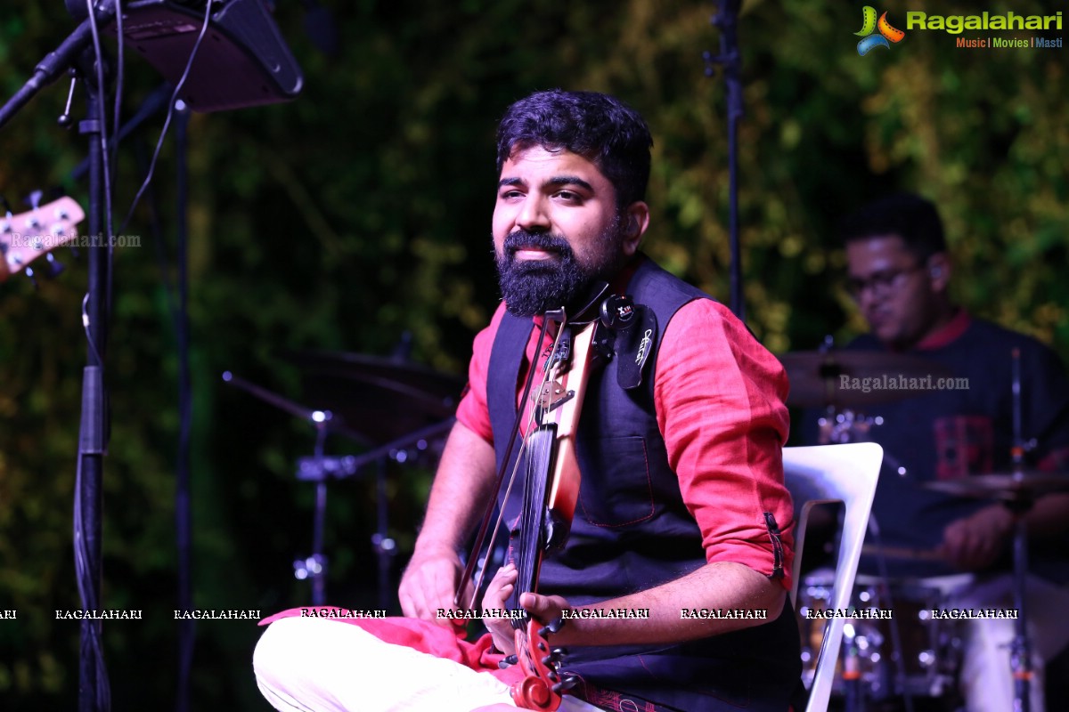 Gudi Sambaralu - Karthik Iyer of Indosoul Performs at Sri Virbhadra Swami Temple