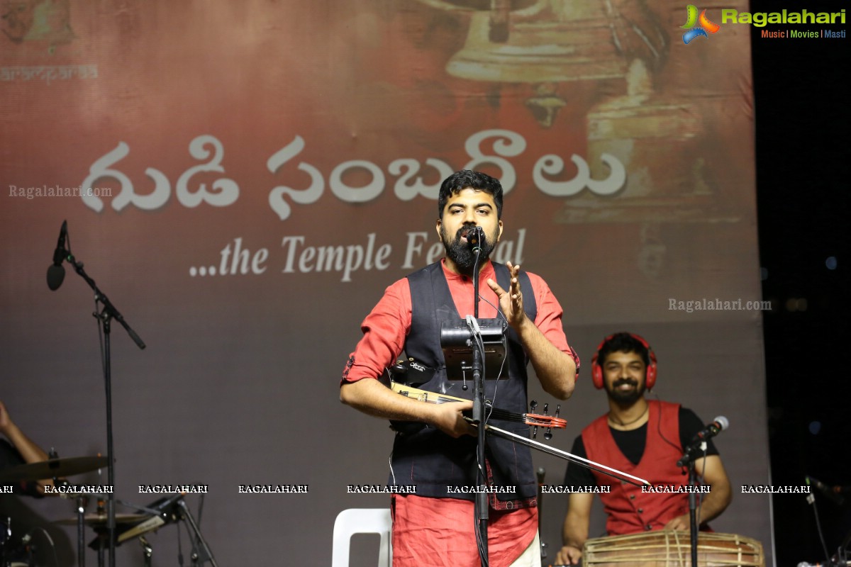 Gudi Sambaralu - Karthik Iyer of Indosoul Performs at Sri Virbhadra Swami Temple