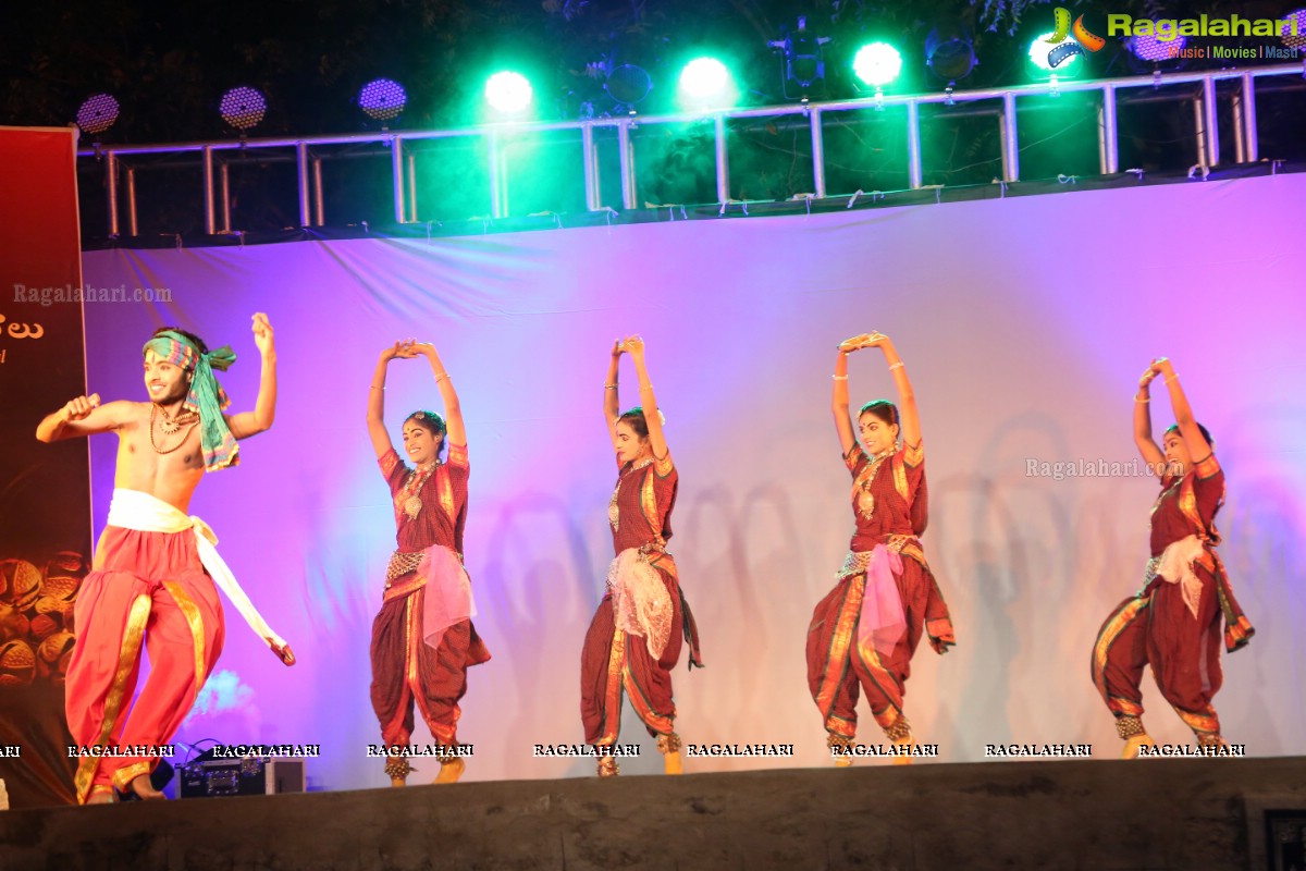 Gudi Sambaralu - Performance of Telangana Devalayamu By Pramod Reddy & Group at Akkanna Madanna Devalayam