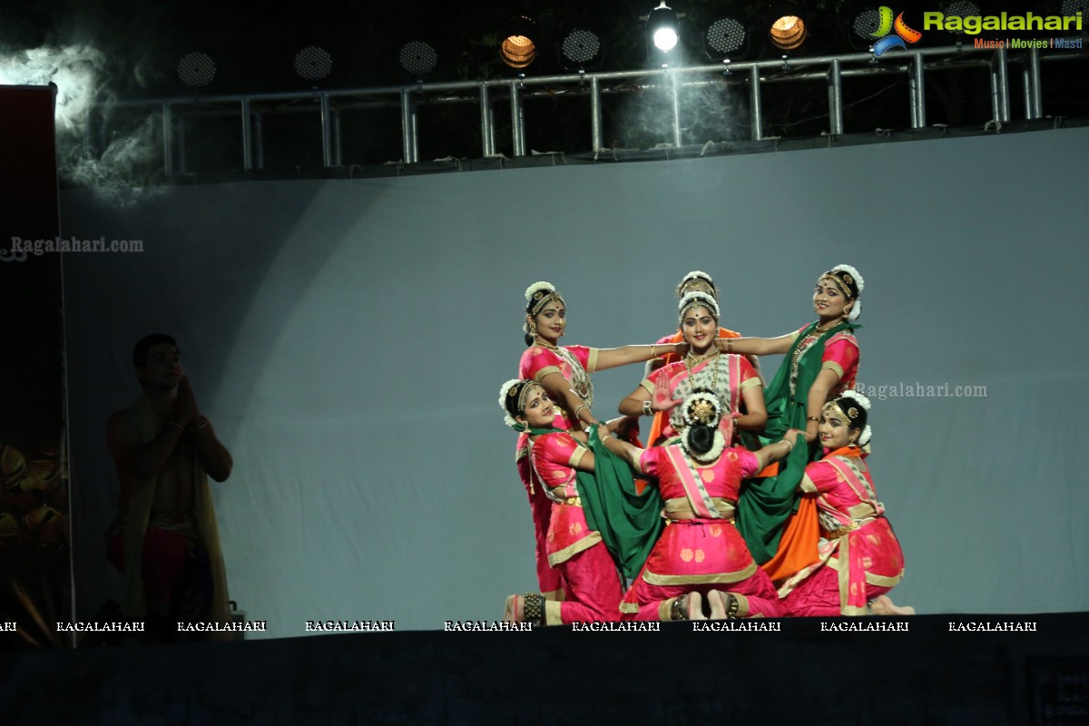 Gudi Sambaralu - Performance of Telangana Devalayamu By Pramod Reddy & Group at Akkanna Madanna Devalayam