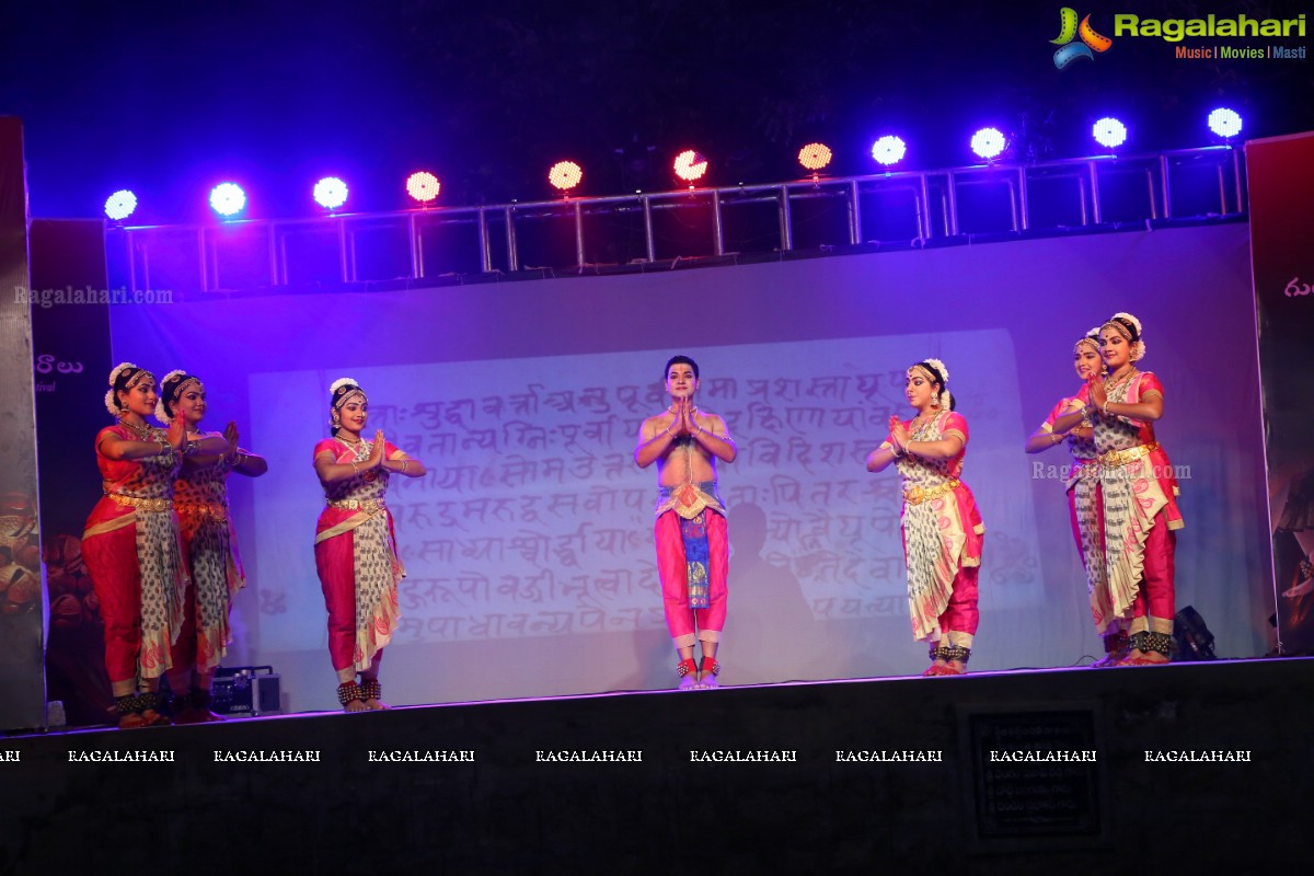 Gudi Sambaralu - Performance of Telangana Devalayamu By Pramod Reddy & Group at Akkanna Madanna Devalayam