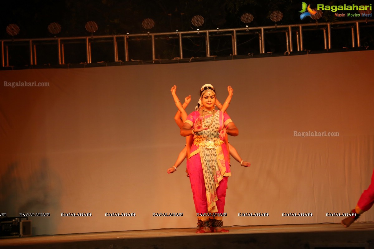 Gudi Sambaralu - Performance of Telangana Devalayamu By Pramod Reddy & Group at Akkanna Madanna Devalayam