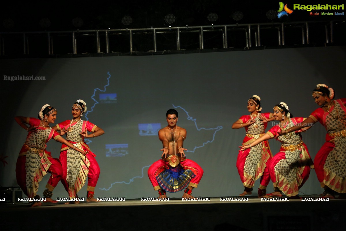 Gudi Sambaralu - Performance of Telangana Devalayamu By Pramod Reddy & Group at Akkanna Madanna Devalayam