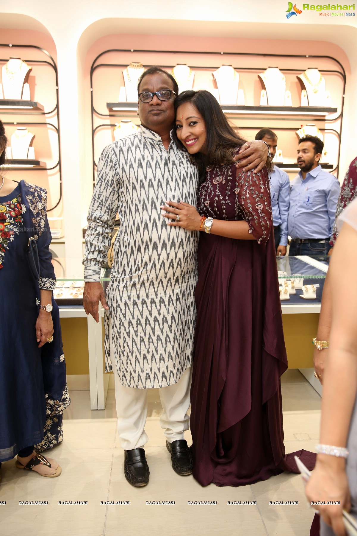 Sri Jagdamba Launches Its Flagship Store at Sri Jagdamba Pearls, Gachibowli