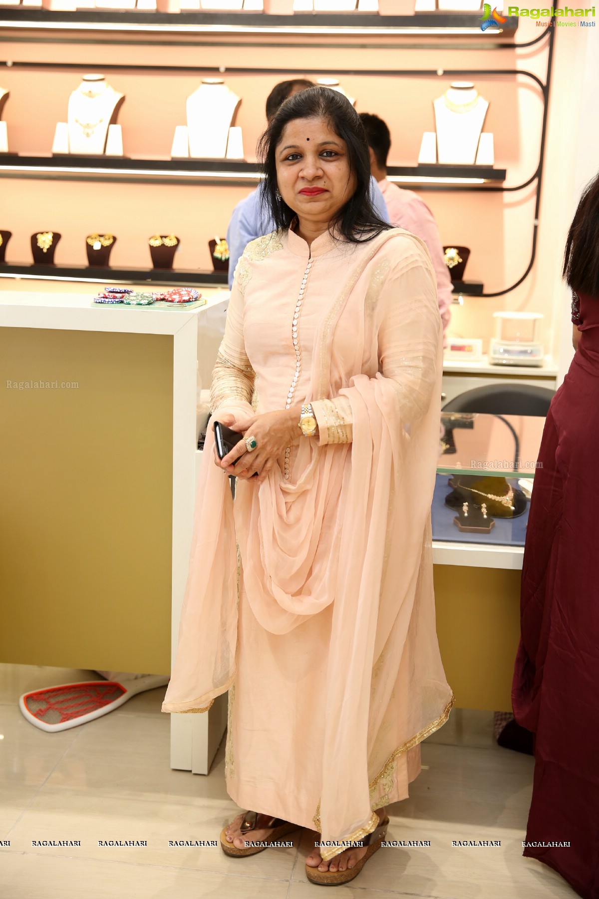 Sri Jagdamba Launches Its Flagship Store at Sri Jagdamba Pearls, Gachibowli