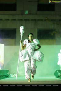 NIFT Annual Fest - Spectrum 2019 Fashion Show - Art To Wear