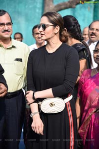 Ms Sania Mirza Inaugurates Tennis Court at OMC