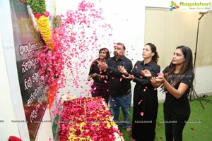 Sanjana Anne & Team Pay Candlelight Tribute To CRPF Soldiers