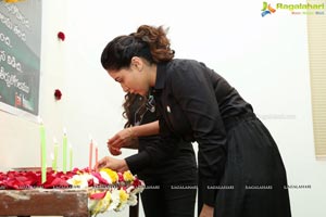 Sanjana Anne & Team Pay Candlelight Tribute To CRPF Soldiers