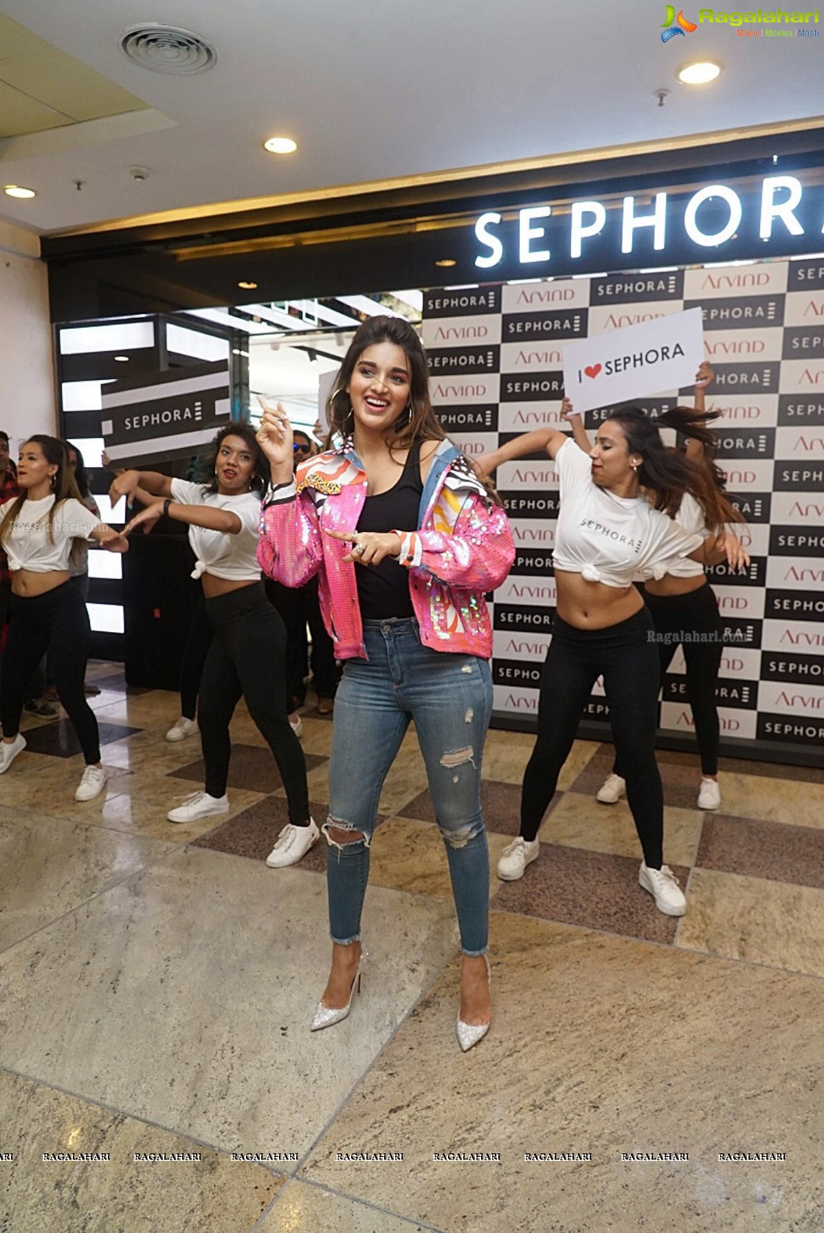 Nidhhi Agerwal Launches Sephora 1st Store in Hyderabad at Forum Mall   