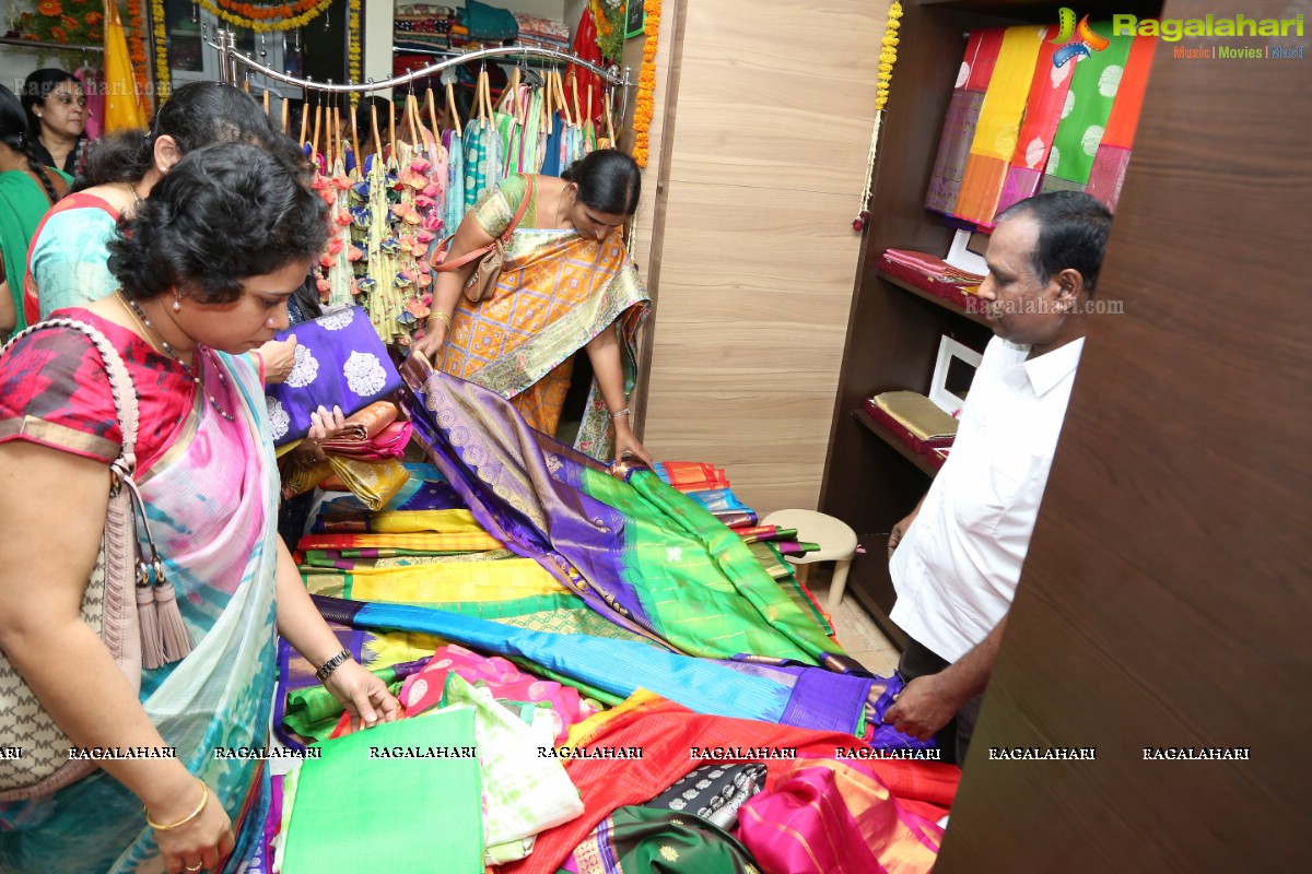 Suneetha Designer Boutique Anniversary Exhibition & Sale at Avanthi Nagar, Hyderguda, Hyderabad