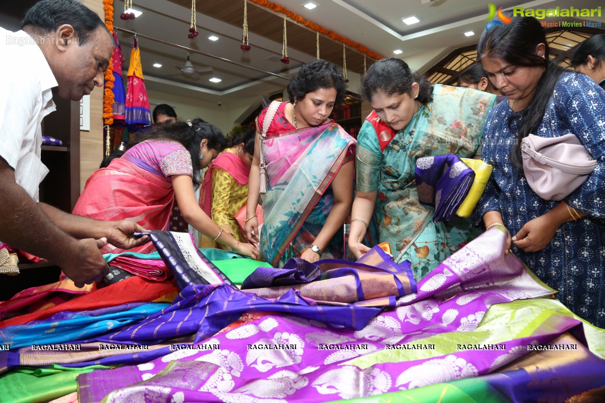 Suneetha Designer Boutique Anniversary Exhibition & Sale at Avanthi Nagar, Hyderguda, Hyderabad