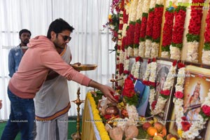 Nithiin, Merlapaka Gandhi and Sreshth Movies Film Muhurat