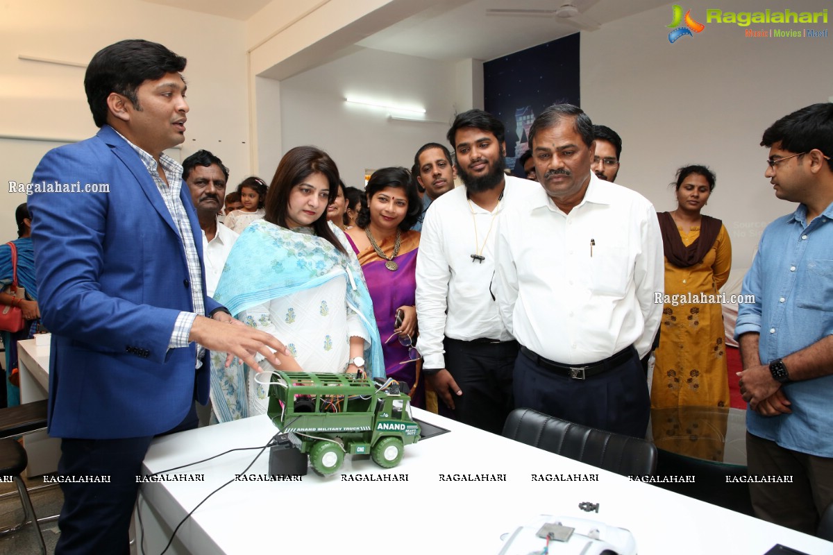 Pallavi International School Launches Pallavi AI Lab at Gandipet