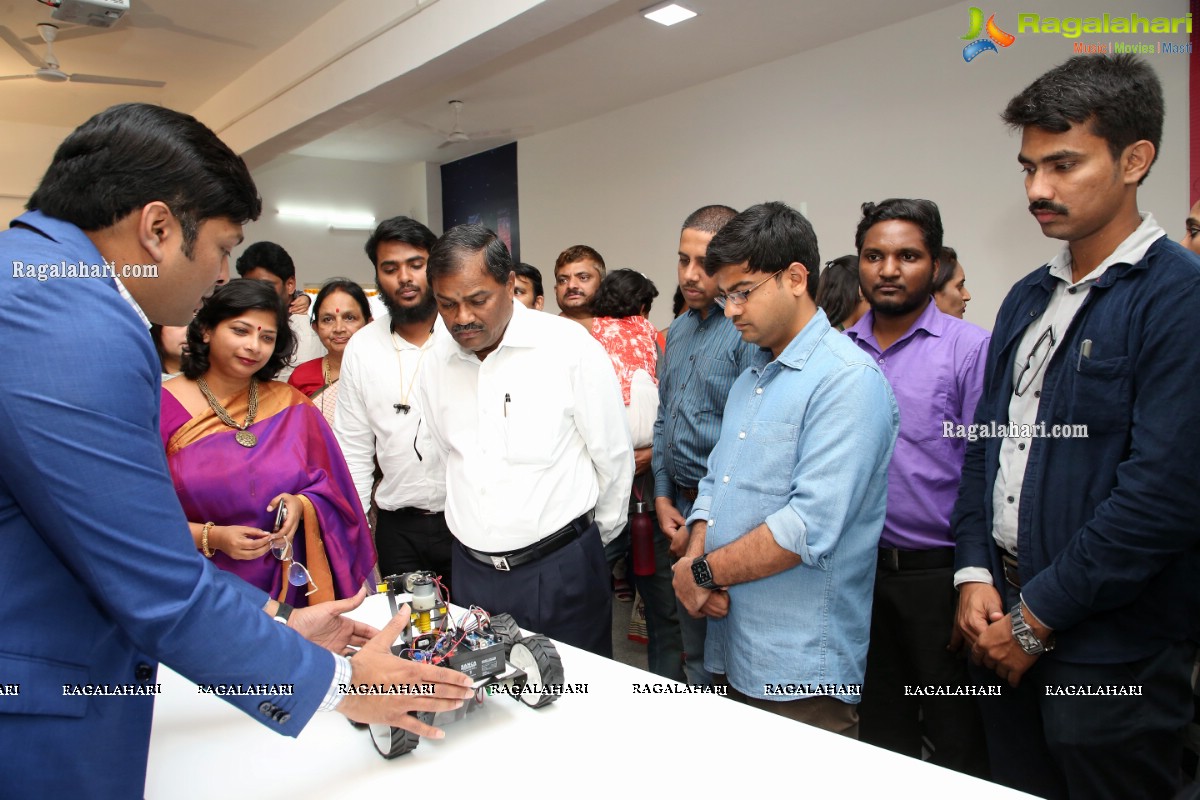 Pallavi International School Launches Pallavi AI Lab at Gandipet