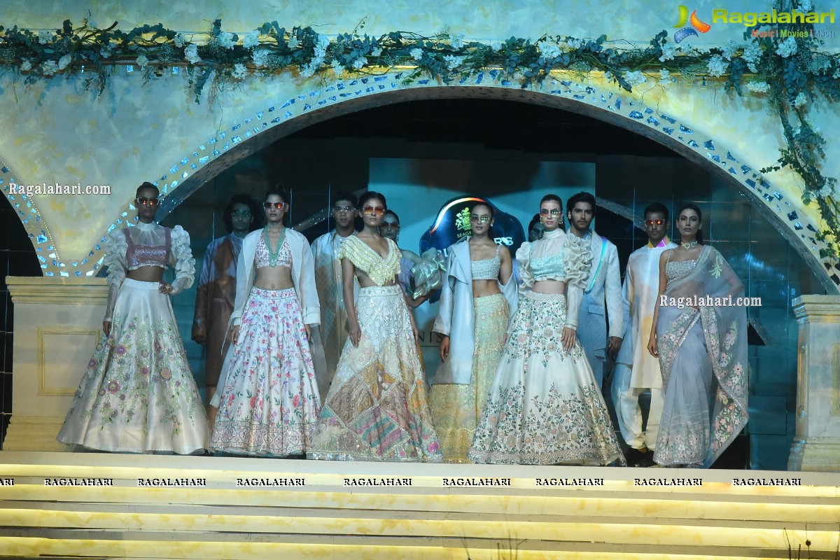 Blenders Pride Fashion Tour 15th Edition with Manish Malhotra at HICC