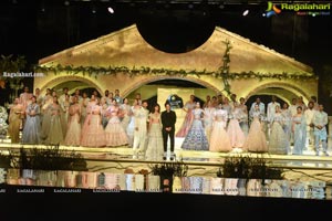 Blenders Pride Fashion Tour with Manish Malhotra