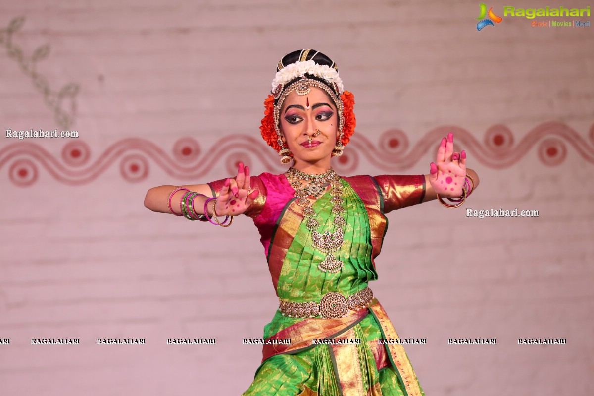 Chinmayi Nrityalaya Students' Kuchipudi Dance Performance at Shiplaramam 