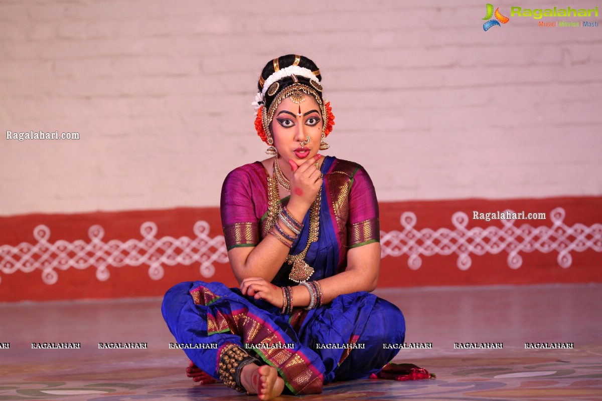 Chinmayi Nrityalaya Students' Kuchipudi Dance Performance at Shiplaramam 