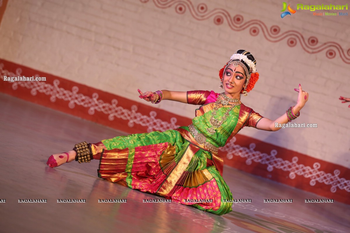 Chinmayi Nrityalaya Students' Kuchipudi Dance Performance at Shiplaramam 