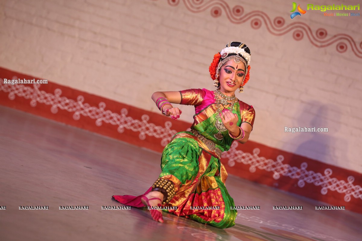 Chinmayi Nrityalaya Students' Kuchipudi Dance Performance at Shiplaramam 