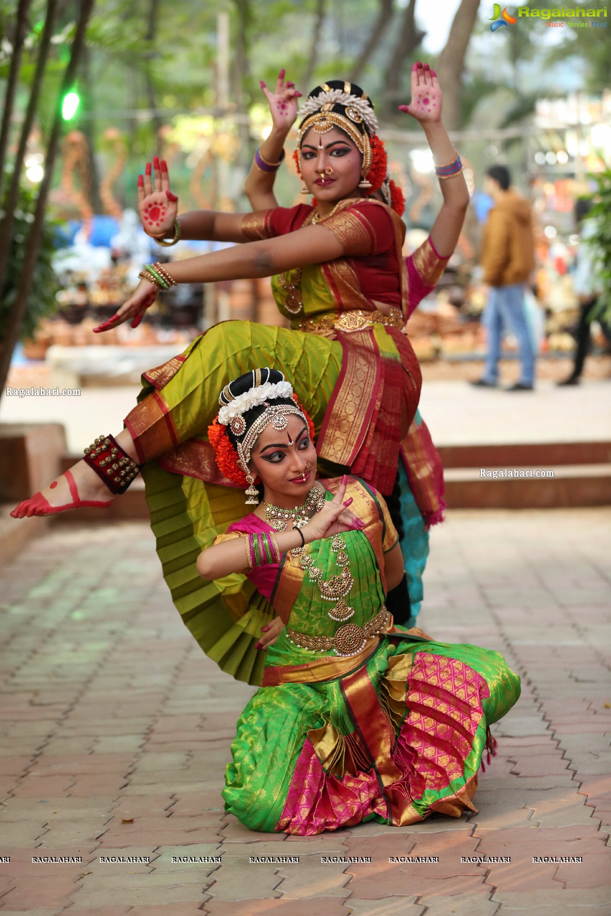 Chinmayi Nrityalaya Students' Kuchipudi Dance Performance at Shiplaramam 