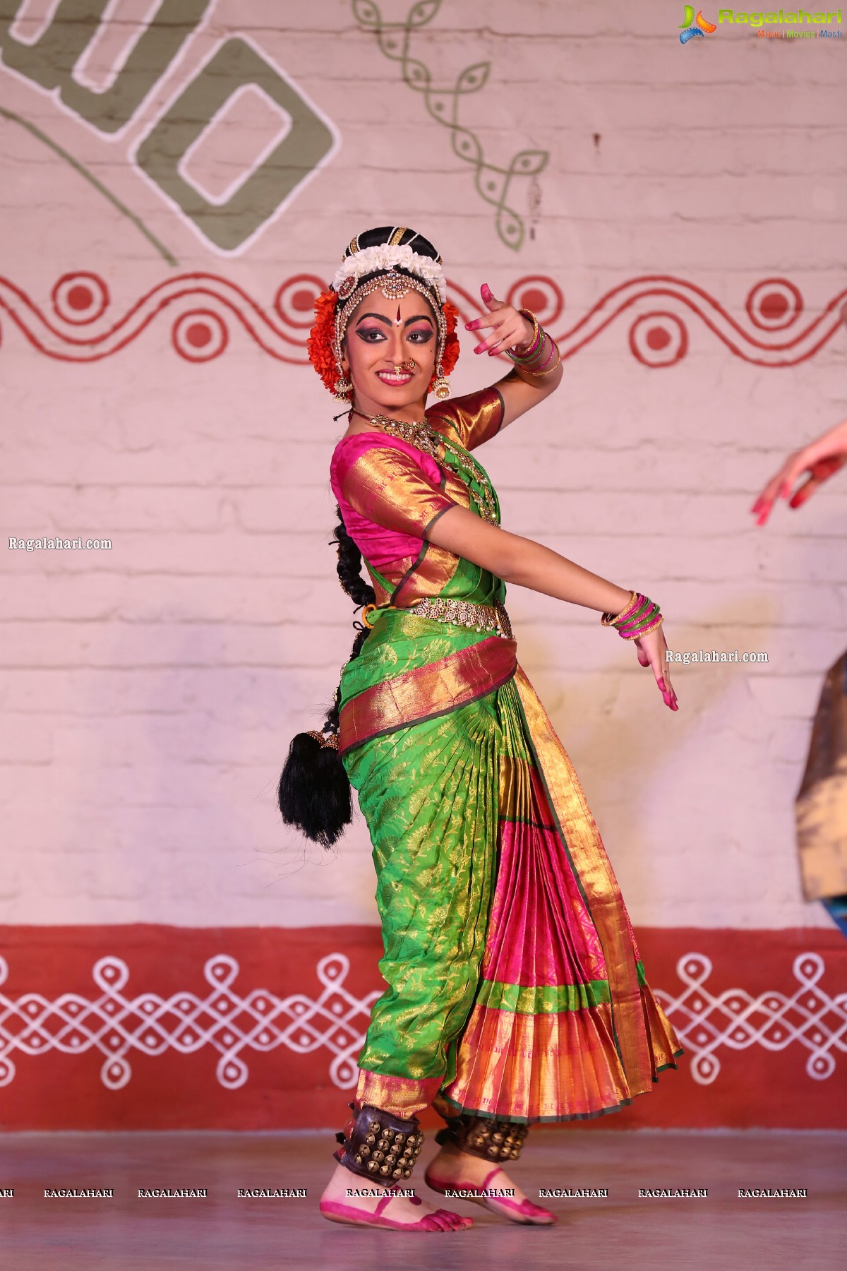 Chinmayi Nrityalaya Students' Kuchipudi Dance Performance at Shiplaramam 