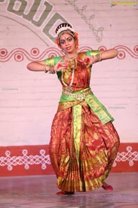 Chinmayi Nrityalaya Students' Kuchipudi Dance Performance