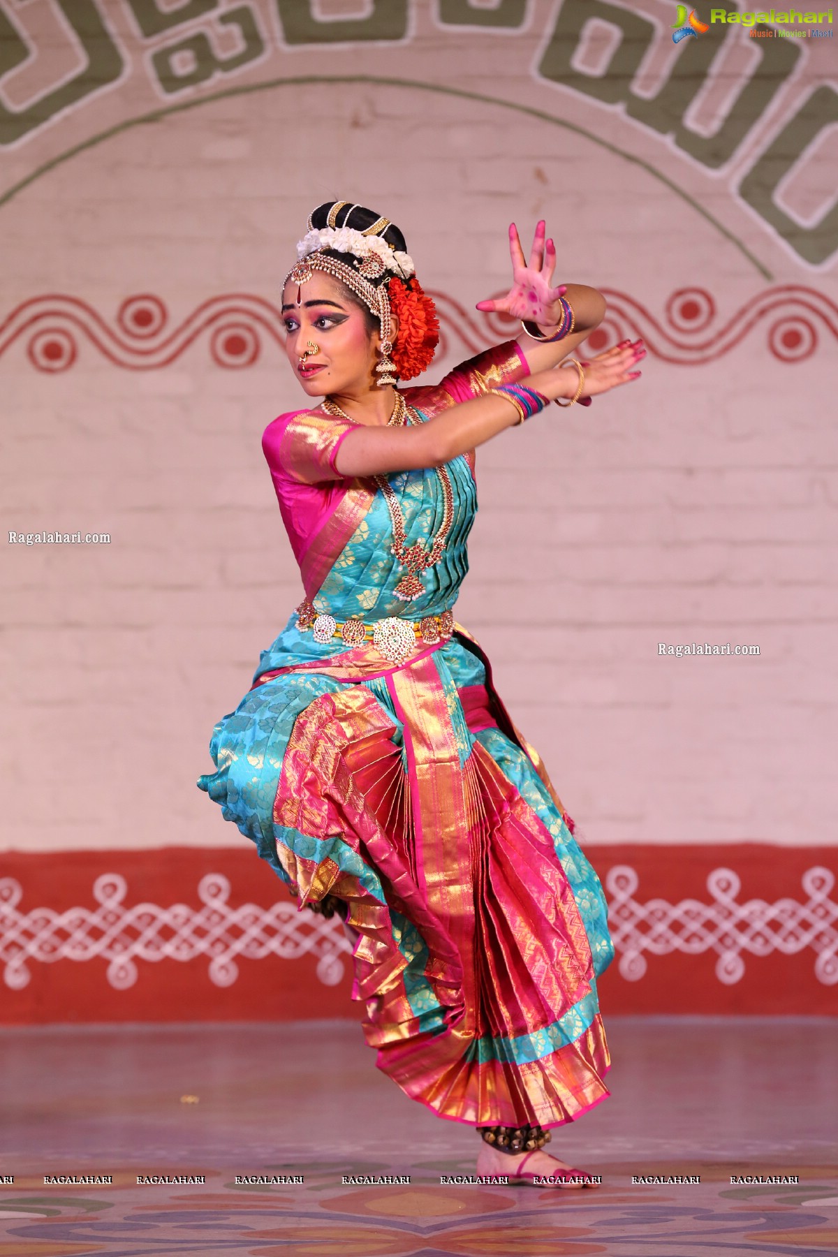 Chinmayi Nrityalaya Students' Kuchipudi Dance Performance at Shiplaramam 